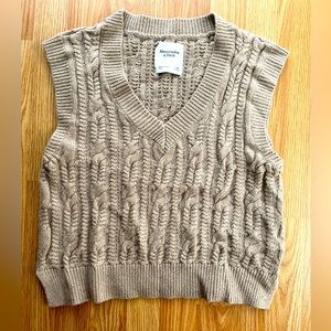 Abercrombie & Fitch | Tan Sweater Tank | Size XS